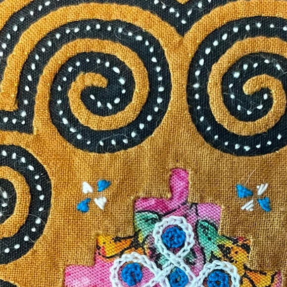 Beautiful Embroidered Black and Brown Fabric Cross Body Bag - Picture 4 of 10